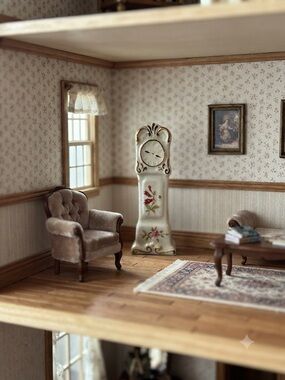 Hammersley fine bone china miniature grandfather clock made in England